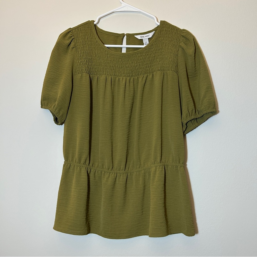 Nine West Smocked Yoke Peplum Blouse Size Medium